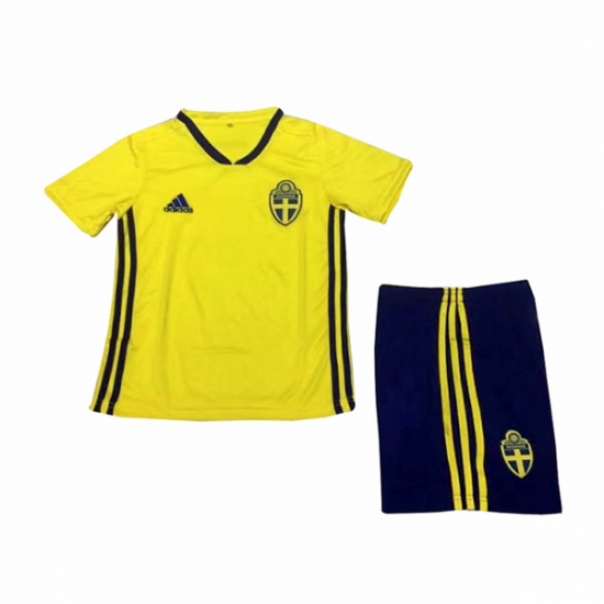 Sweden 2018 FIFA World Cup Home Kids Soccer Kit Children Shirt And Shorts - Click Image to Close